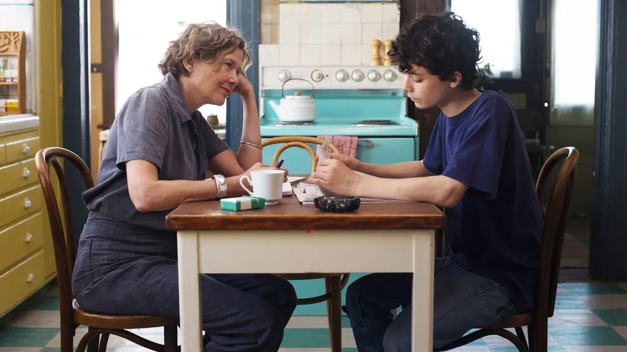 20th Century Women backdrop
