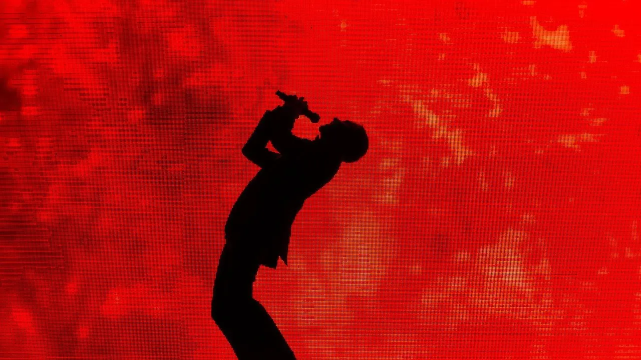 Aziz Ansari: Live at Madison Square Garden backdrop