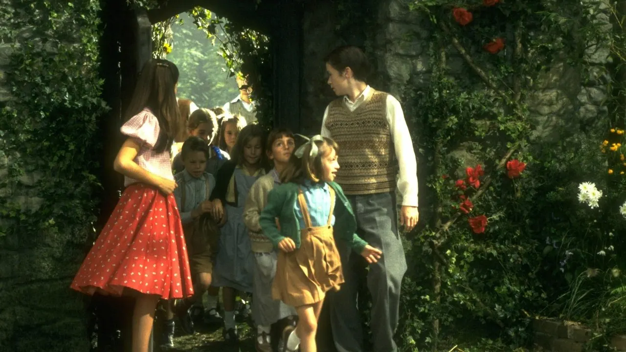 Back to the Secret Garden backdrop