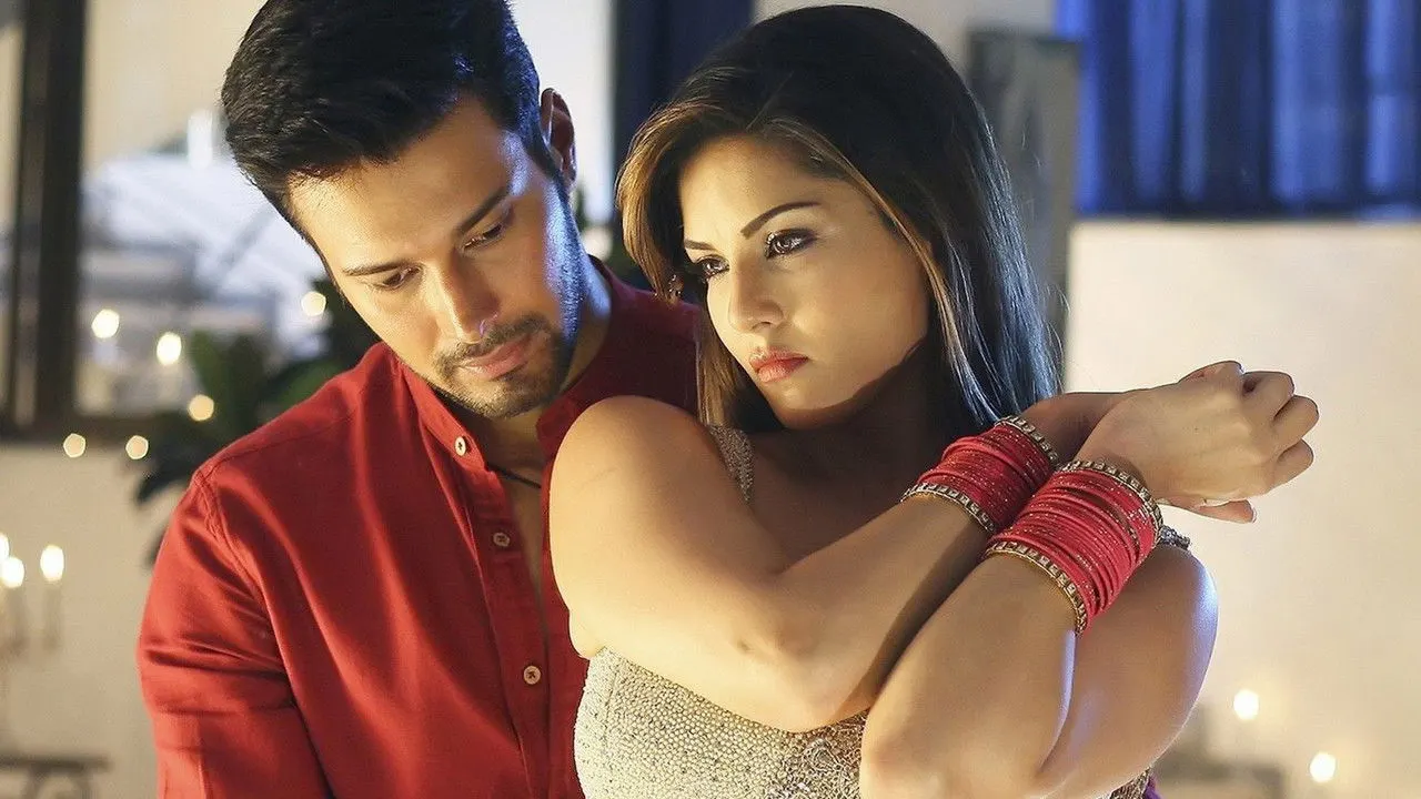 Beiimaan Love backdrop