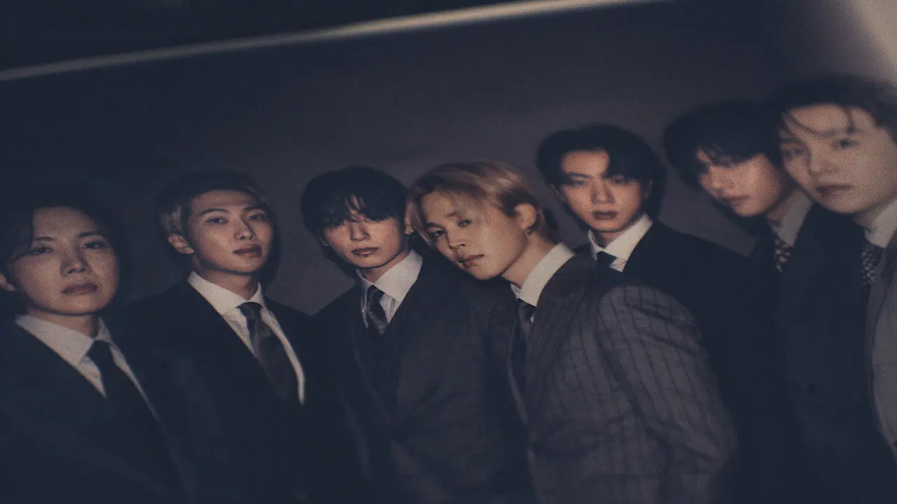 BTS: THE RETURN backdrop