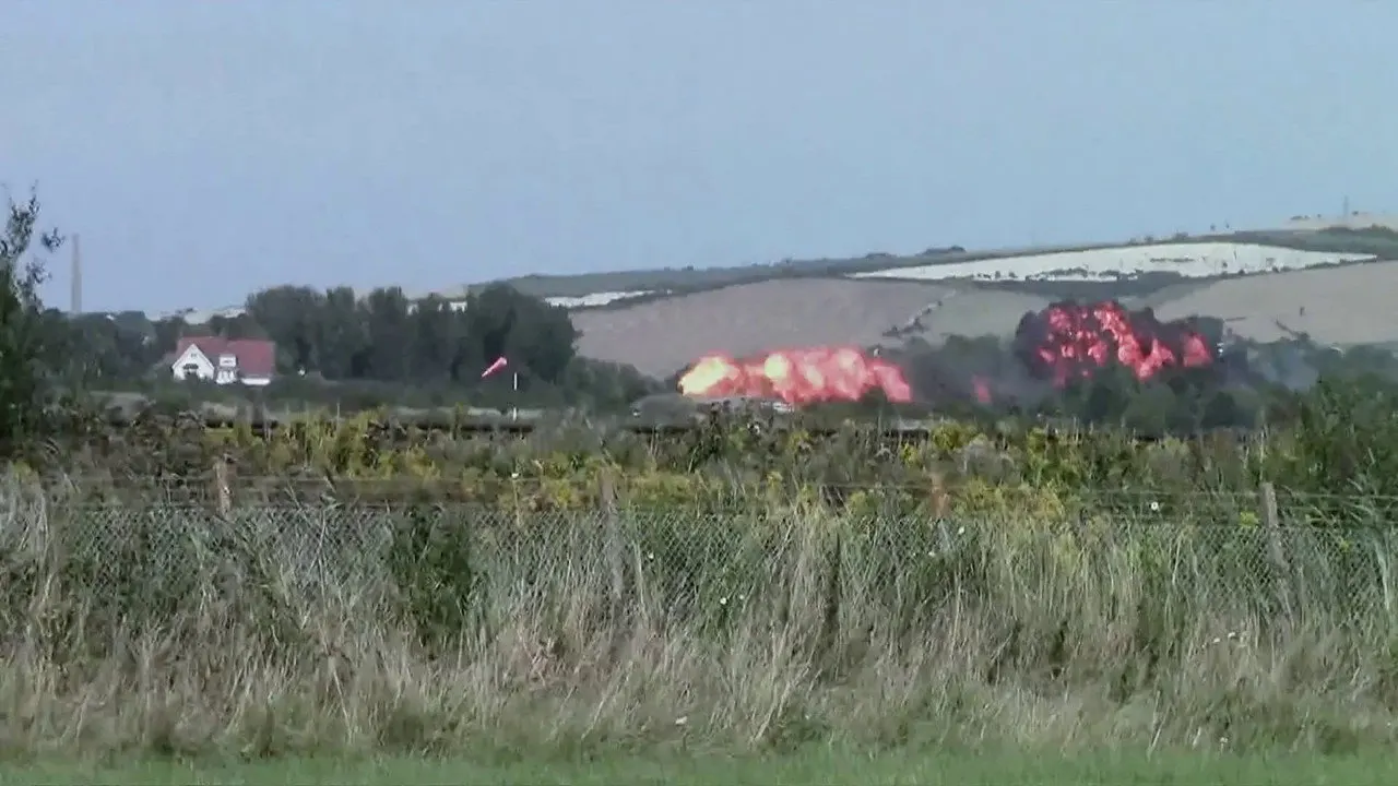 Fatal Flight: Shoreham backdrop