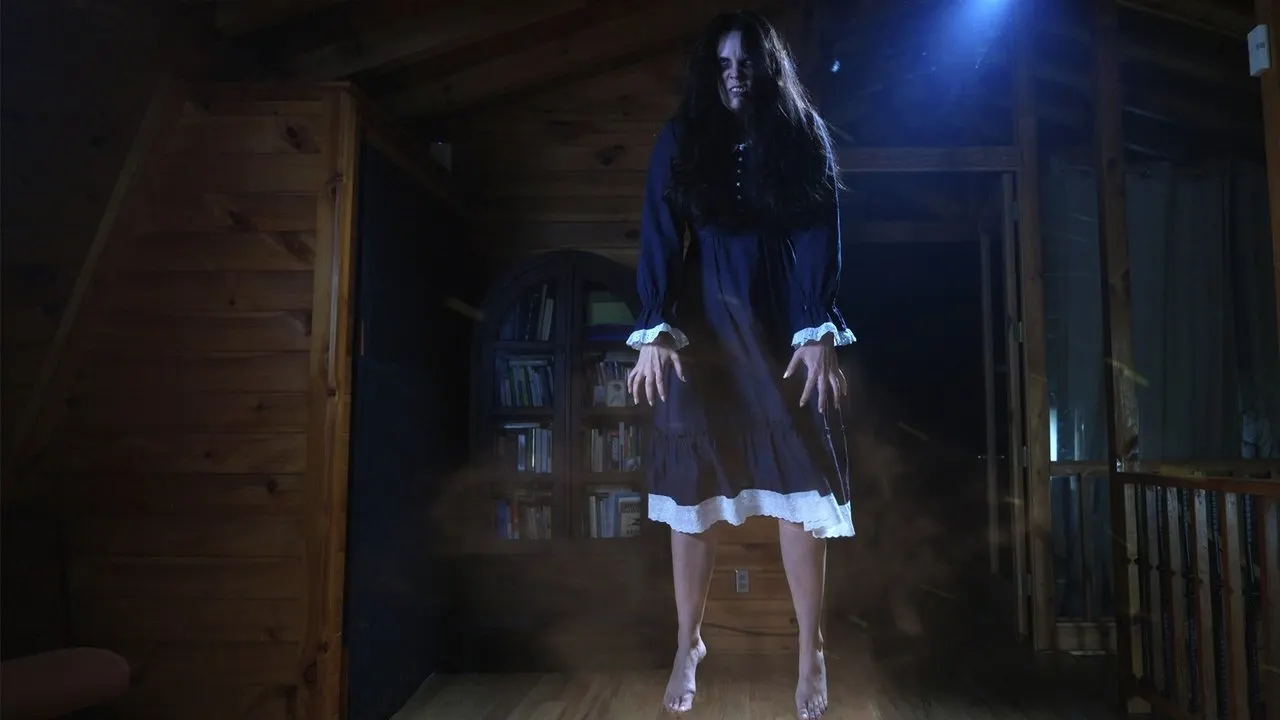 Fear Cabin: The Last Weekend of Summer backdrop
