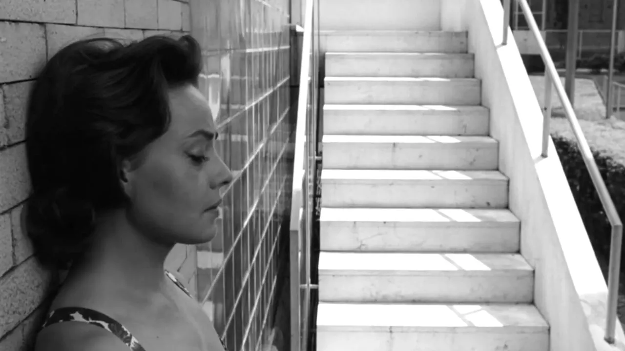 La Notte backdrop