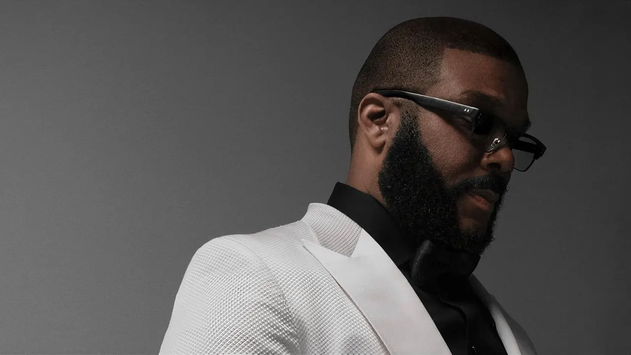 Maxine's Baby: The Tyler Perry Story backdrop