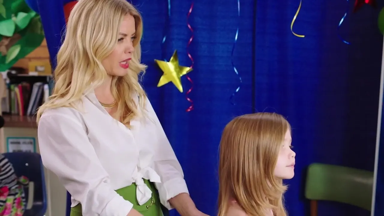 Mommy is a Murderer backdrop
