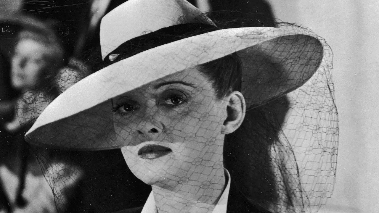 Now, Voyager backdrop