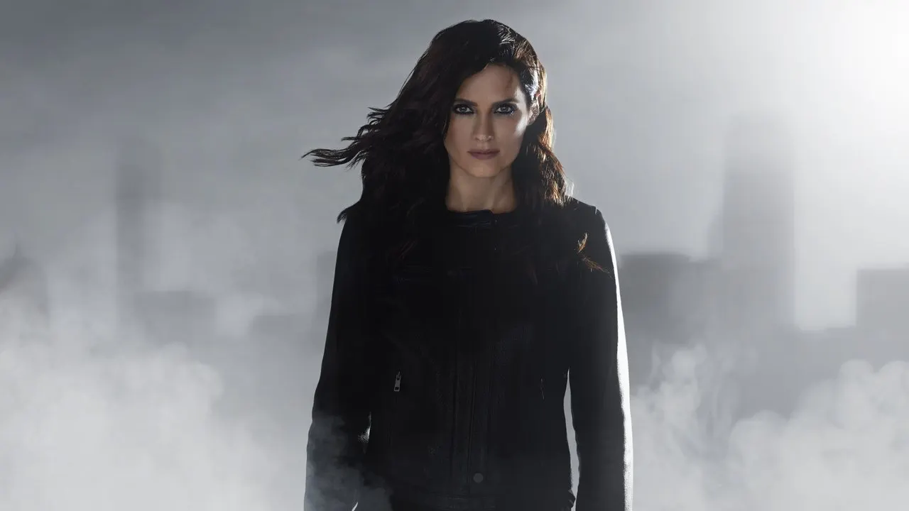 Absentia backdrop