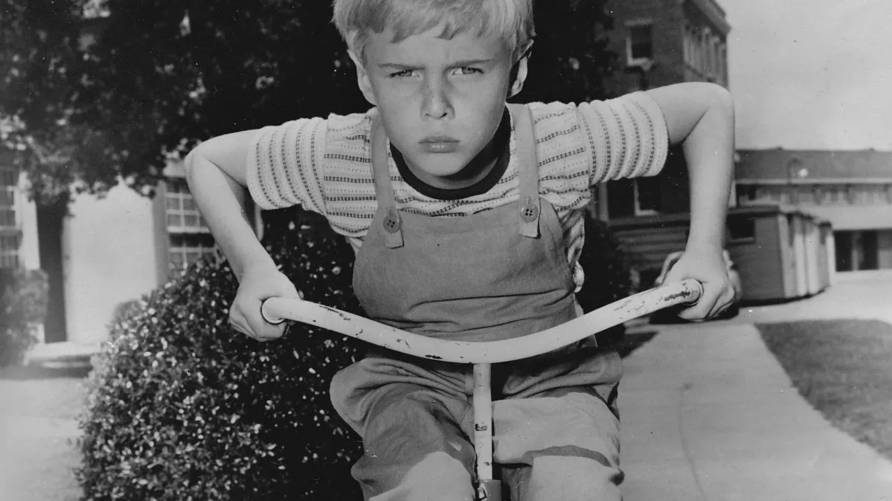 Dennis, The Menace backdrop