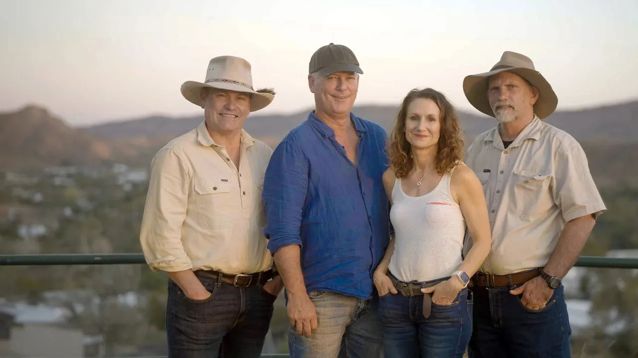Hunting Outback Gold backdrop