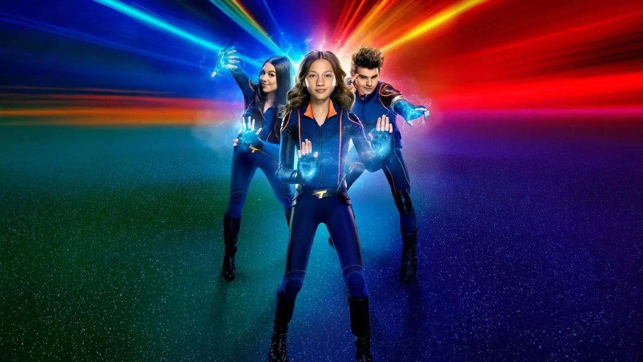 The Thundermans: Undercover backdrop